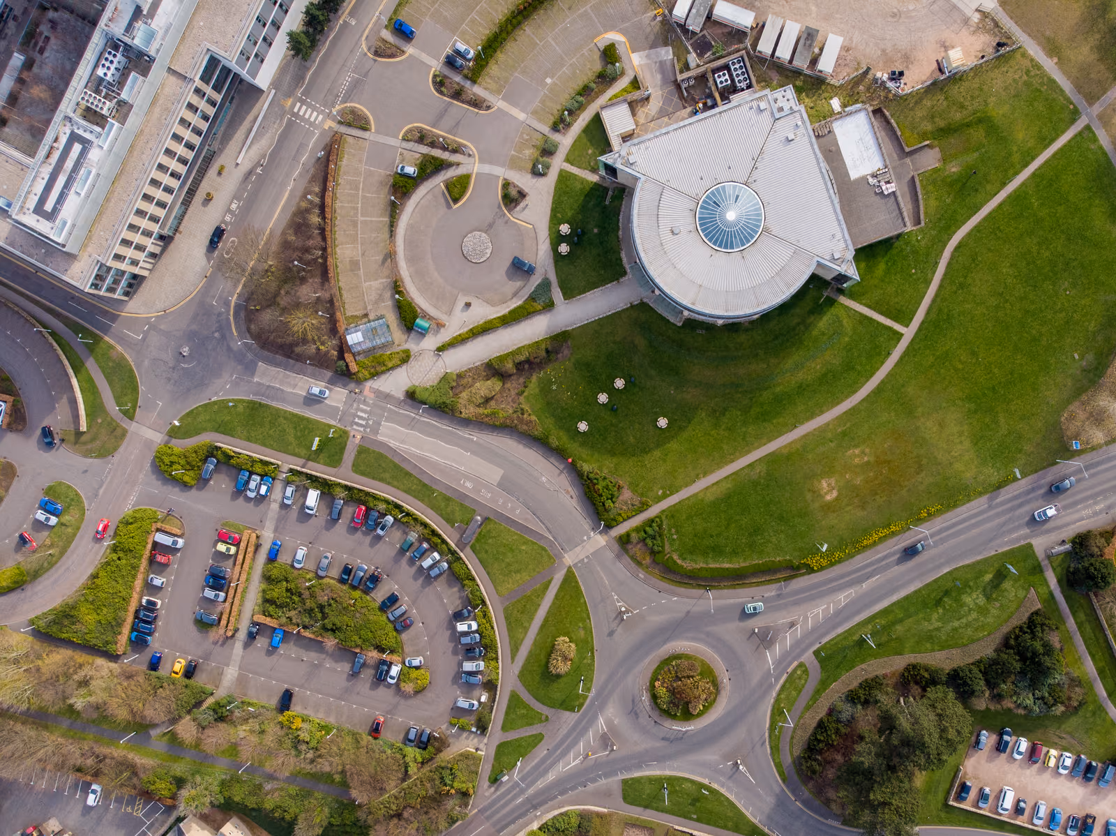 Looking straight down on the Gateway Building